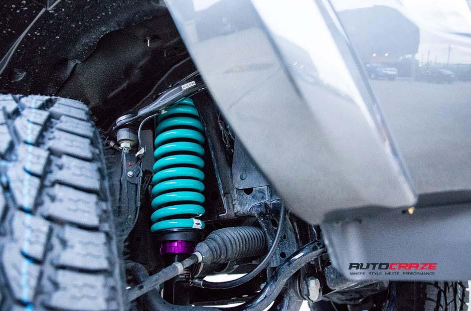 FORD RANGER ANZA MATTE BLACK WITH ANTHRACITE RING